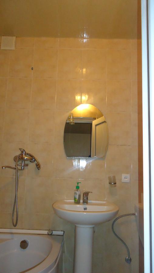 Hotel Georgia Gori Extérieur photo